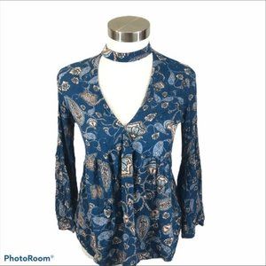 Ladies A.N.A. Boho Bell Sleeved Floral Blouse